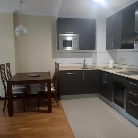 Lejlighed Comodo Piso 2 Hab. Cerca Estacion Autobuses *